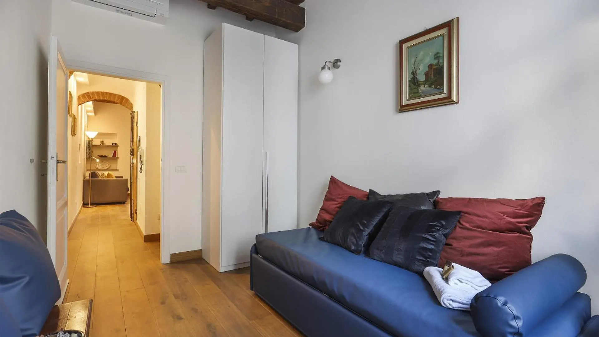 Family Apartment In Oltrarno Florence